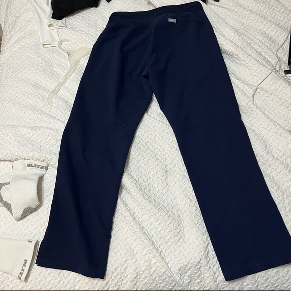 FIGS Kade cargo scrub pant S NAVY BLUE REGULAR - Picture 4 of 9